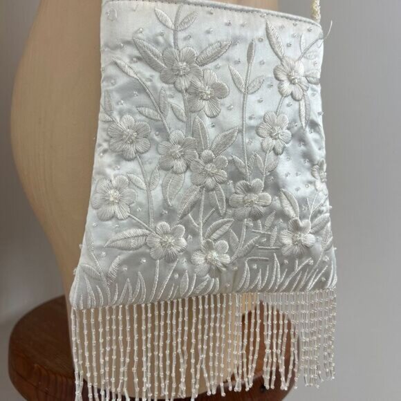 Vintage Handmade White Beaded Floral Fringe Boho Crossbody Bag Purse Bridal - Picture 2 of 16